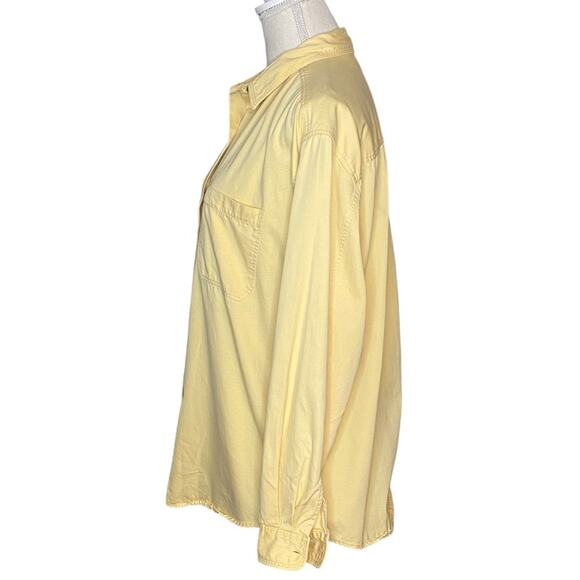Talbots Buttery Yellow Button Down with Front Pockets & Cuffed Sleeves Size Med - Picture 2 of 5